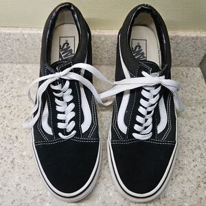 Vans Old Skool Black and White Sneakers, Size 9½